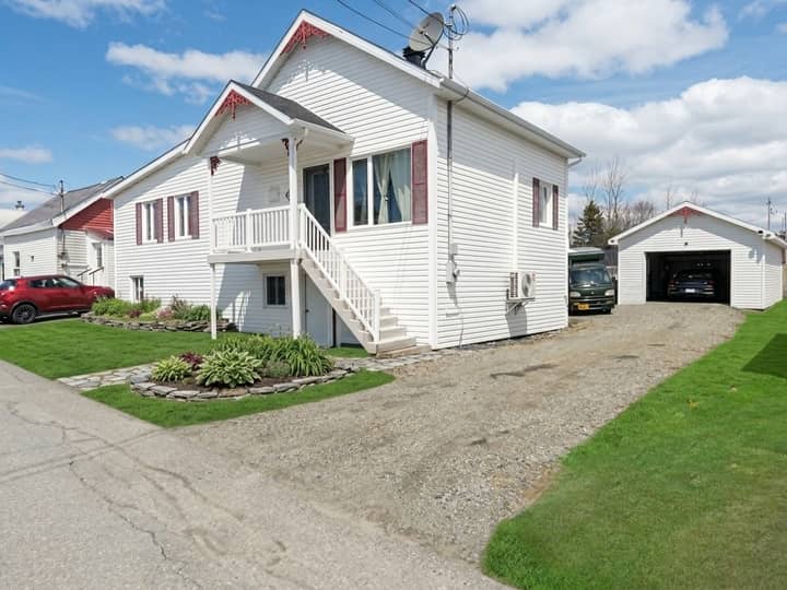 Maison de plain-pied à vendre à Saint-Magloire