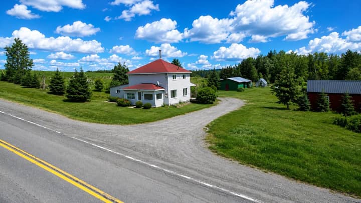 Fermette à vendre à Frontenac