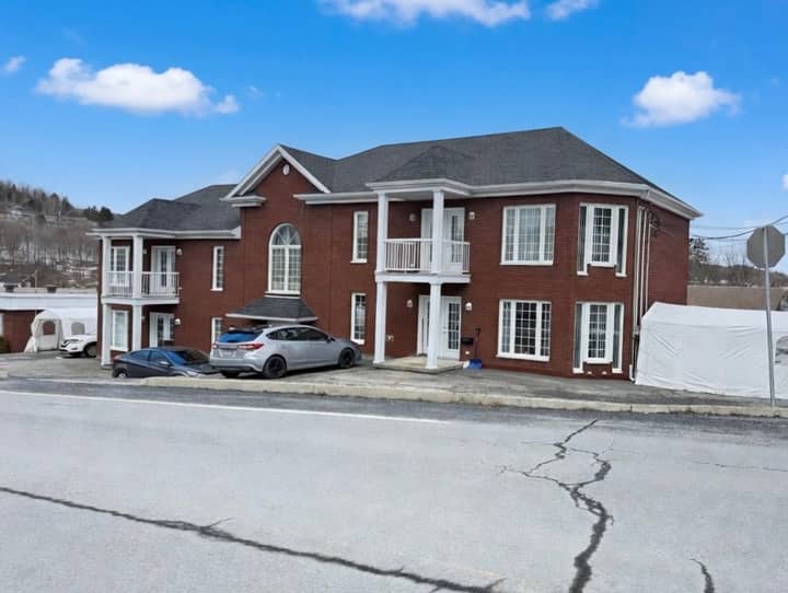 Proprété à revenus à vendre à Beauceville